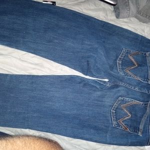 Women's Wrangler Jeans 7/8 34